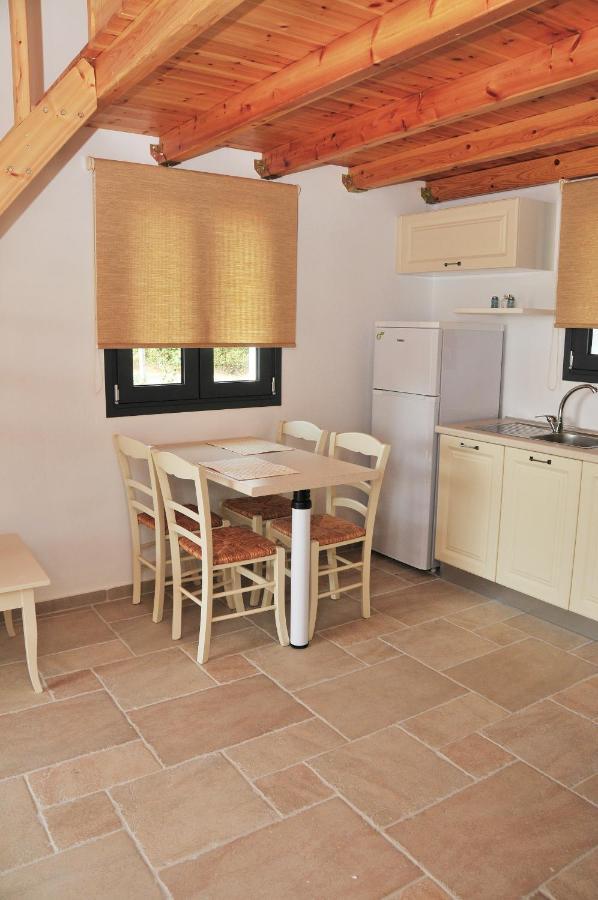 Kleopatra Villas - Seaside Suites Kolios Exteriör bild